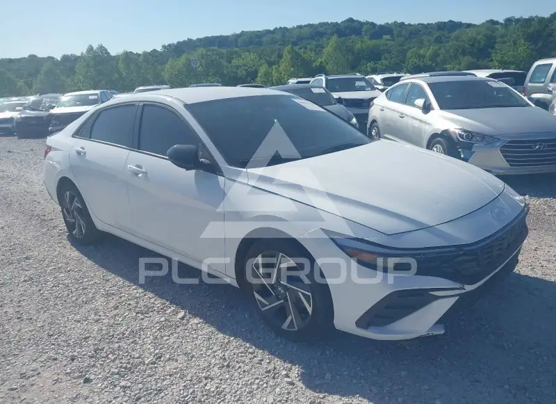 2025 Hyundai Elantra фото