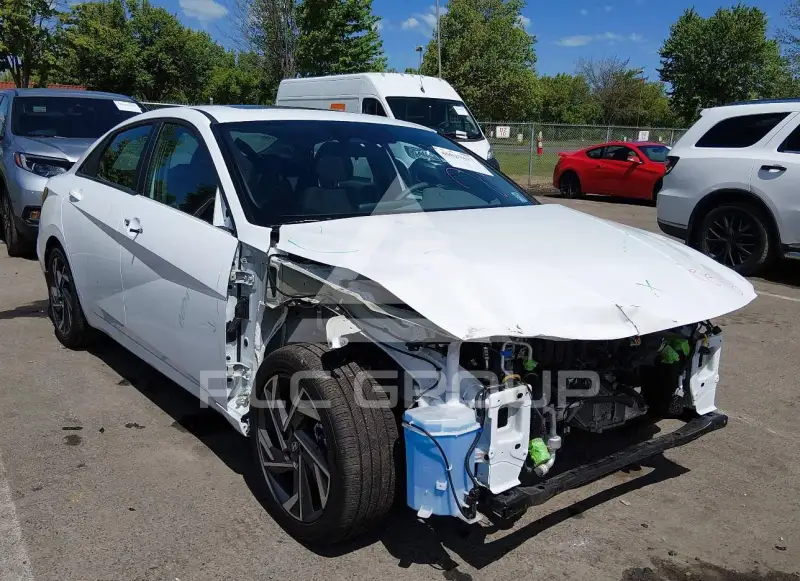 2025 Hyundai Elantra фото