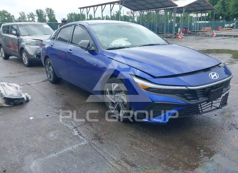 2025 Hyundai Elantra фото