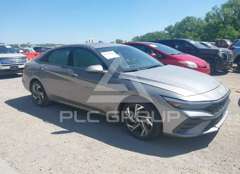 2025 Hyundai Elantra фото