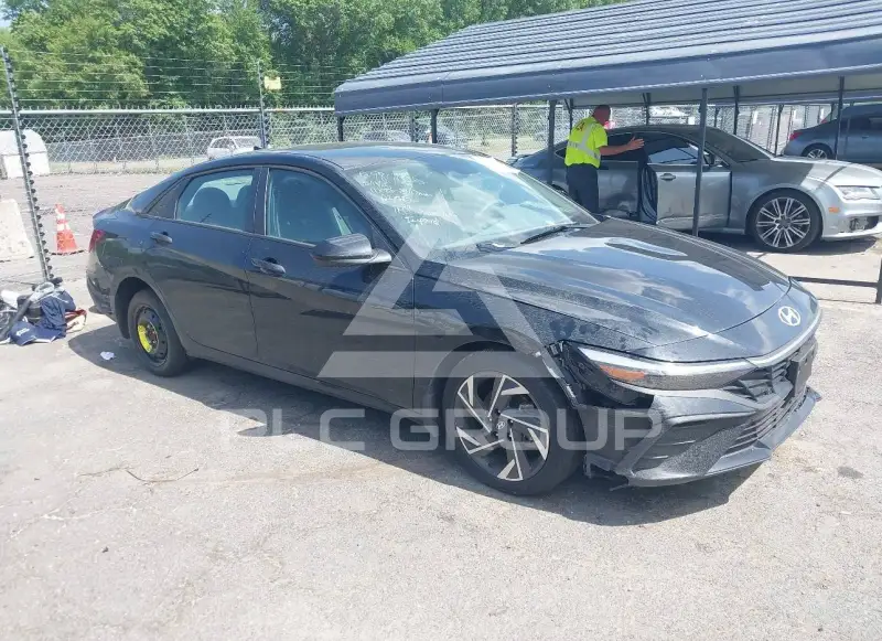 2025 Hyundai Elantra фото