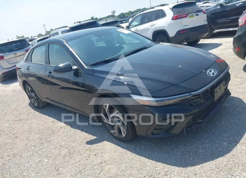 2025 Hyundai Elantra фото
