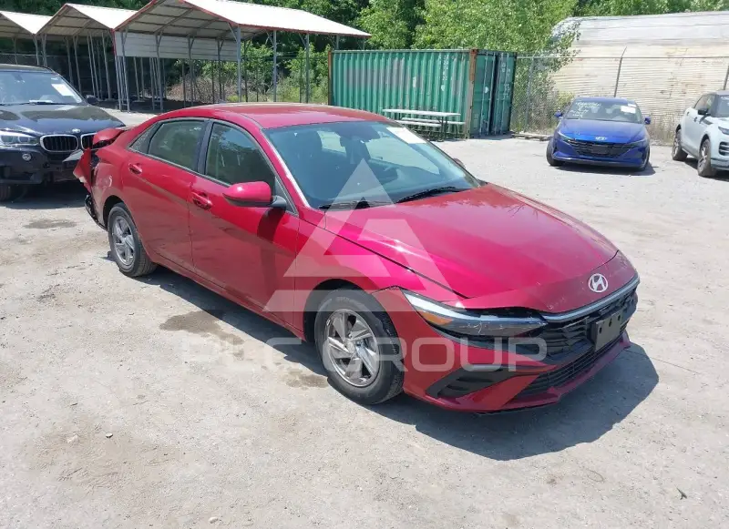 2025 Hyundai Elantra фото