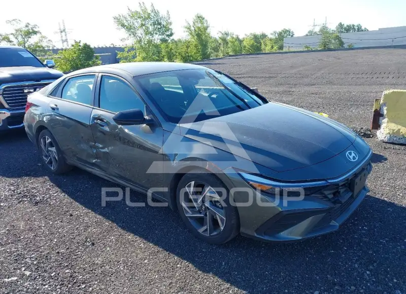 2025 Hyundai Elantra фото