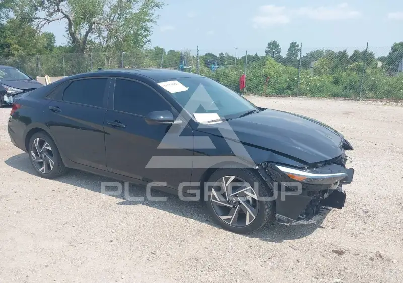 2025 Hyundai Elantra photo