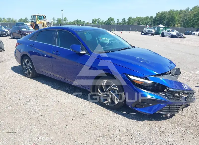 2025 Hyundai Elantra фото
