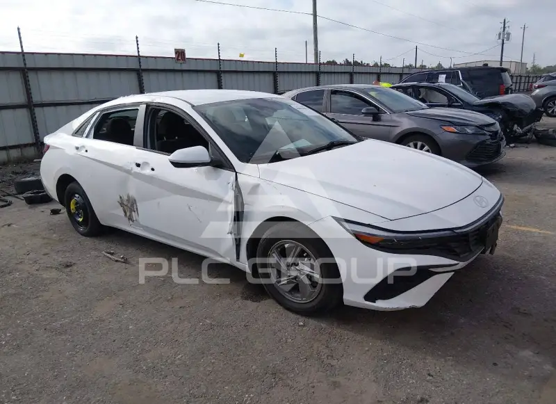 2025 Hyundai Elantra фото