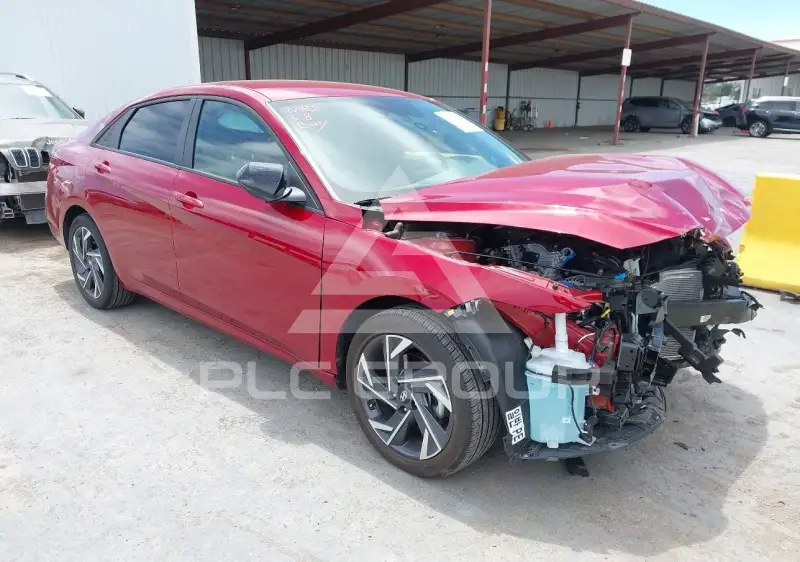 2025 Hyundai Elantra photo