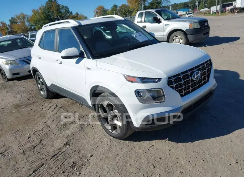 2025 Hyundai Venue photo