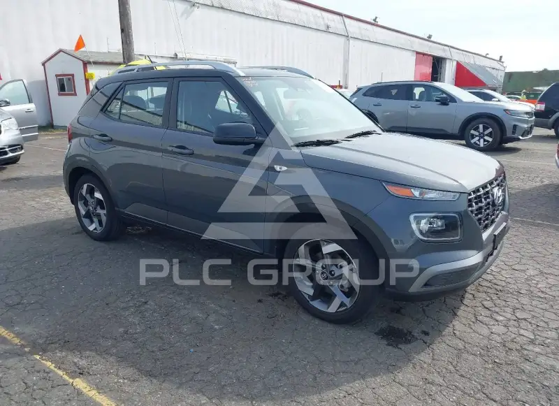 2025 Hyundai Venue photo