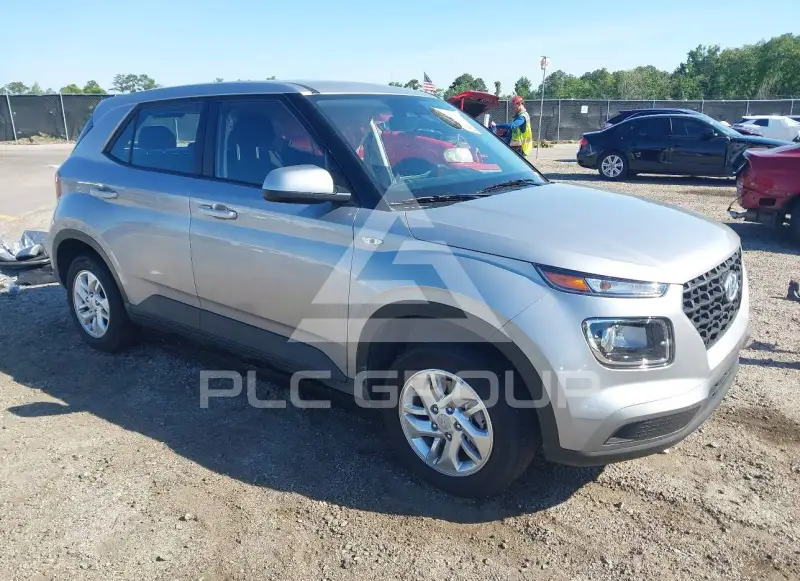 2025 Hyundai Venue photo
