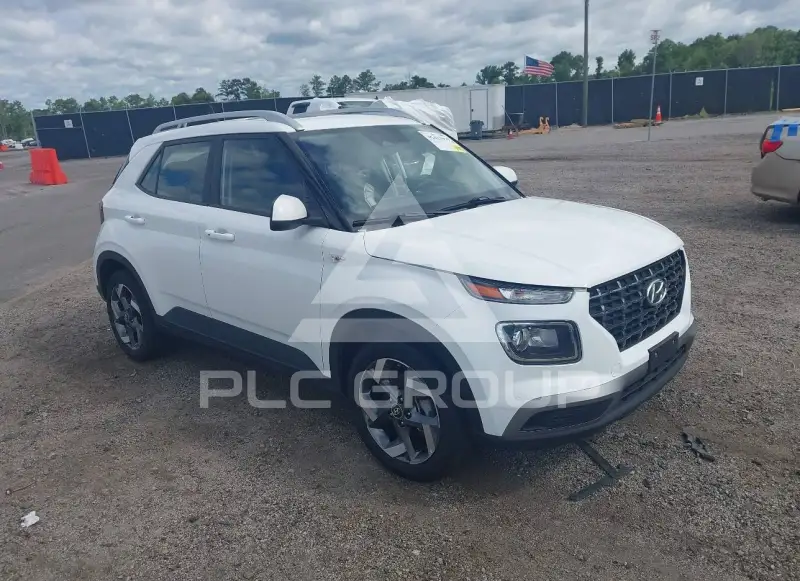 2025 Hyundai Venue фото