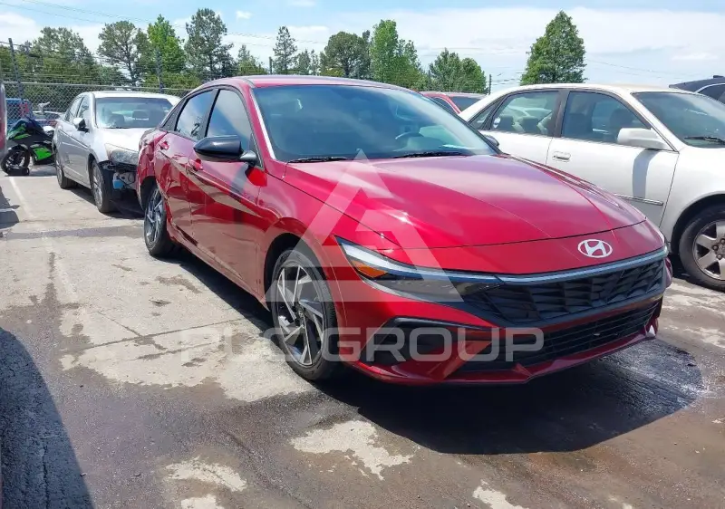 2025 Hyundai Elantra фото