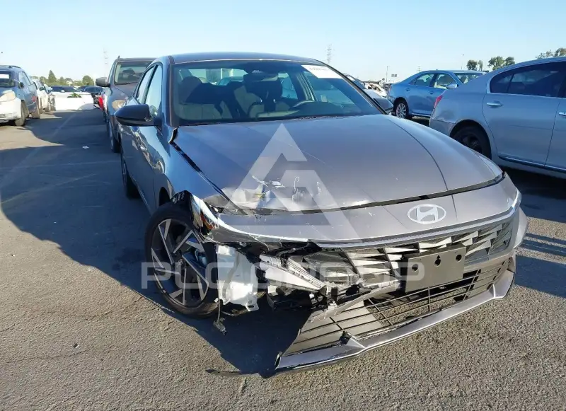2025 Hyundai Elantra фото