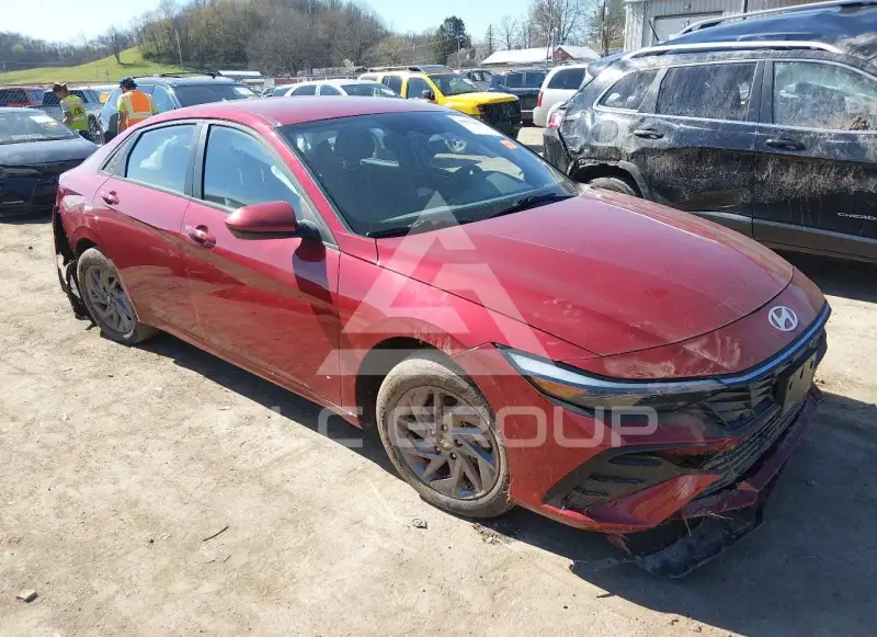 2025 Hyundai Elantra фото