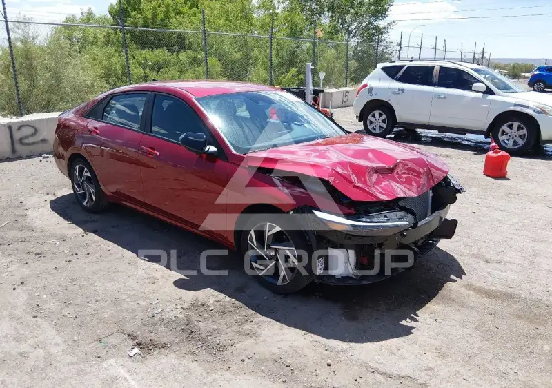 2025 Hyundai Elantra photo
