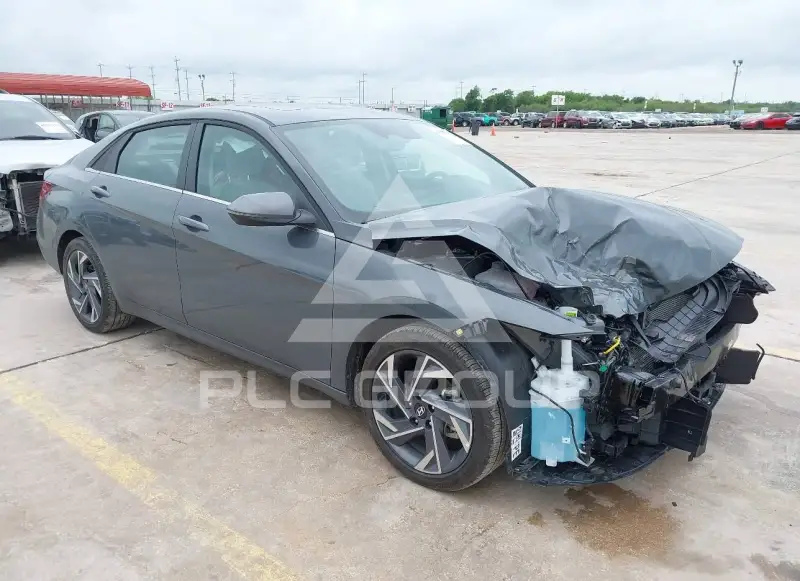 2025 Hyundai Elantra фото
