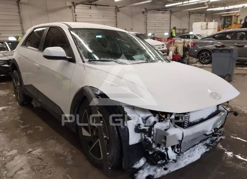 2025 Hyundai Ioniq photo