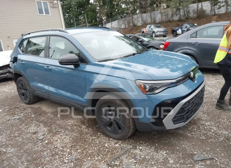 2025 Volkswagen Taos photo