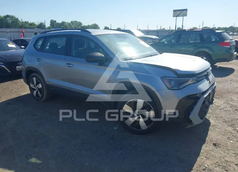 2025 Volkswagen Taos photo