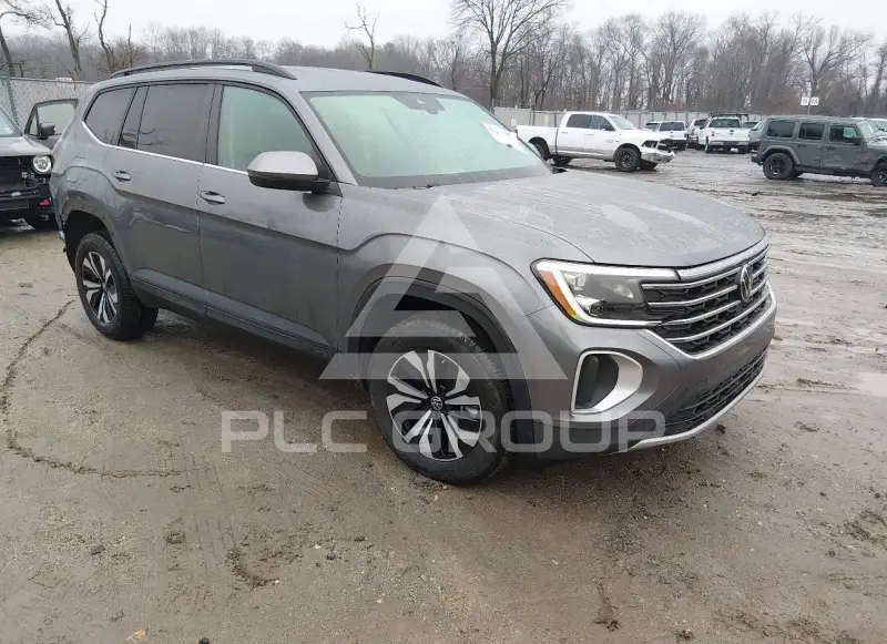 2025 Volkswagen Atlas photo