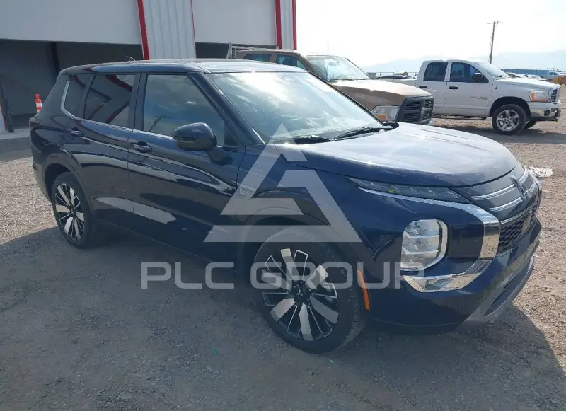 2026 Mitsubishi OUTLANDER фото