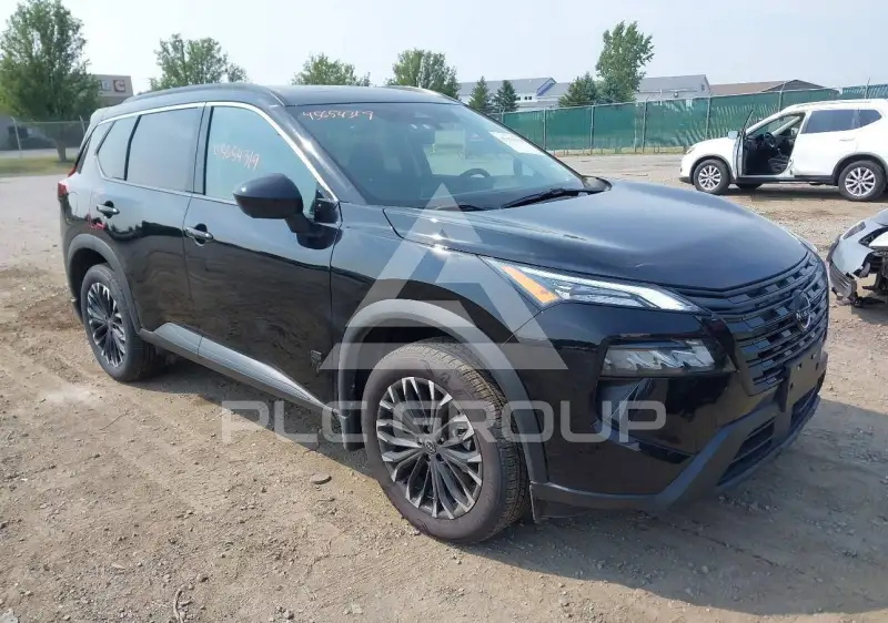 2026 Nissan ROGUE photo