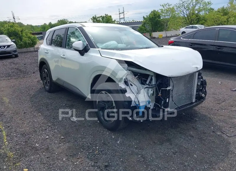 2026 Nissan ROGUE photo