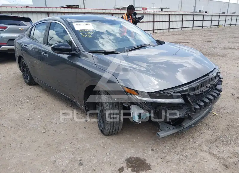 2026 Nissan SENTRA photo