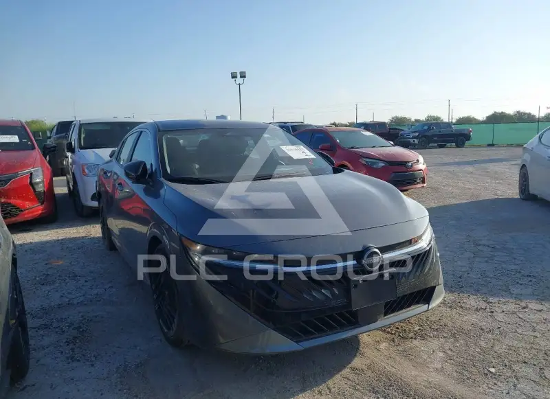 2026 Nissan SENTRA фото