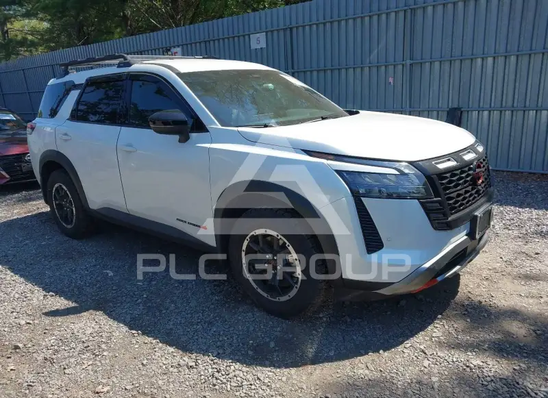 2026 Nissan PATHFINDER фото