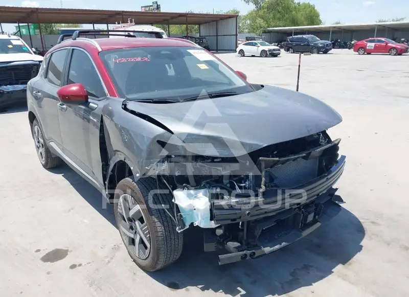 2026 Nissan KICKS photo