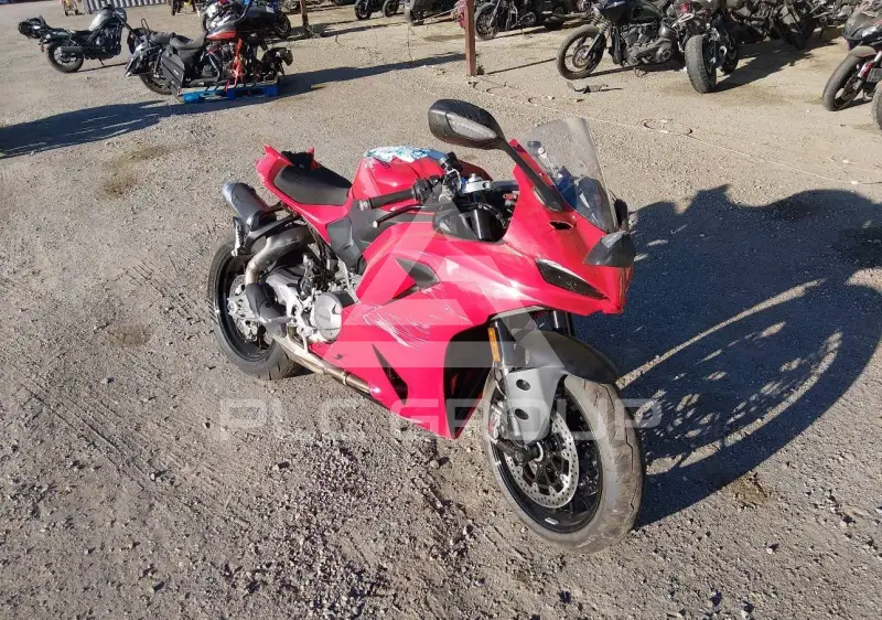 2026 Ducati PANIGALE фото