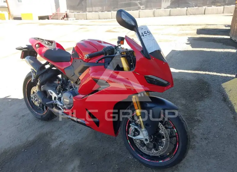 2026 Ducati PANIGALE фото