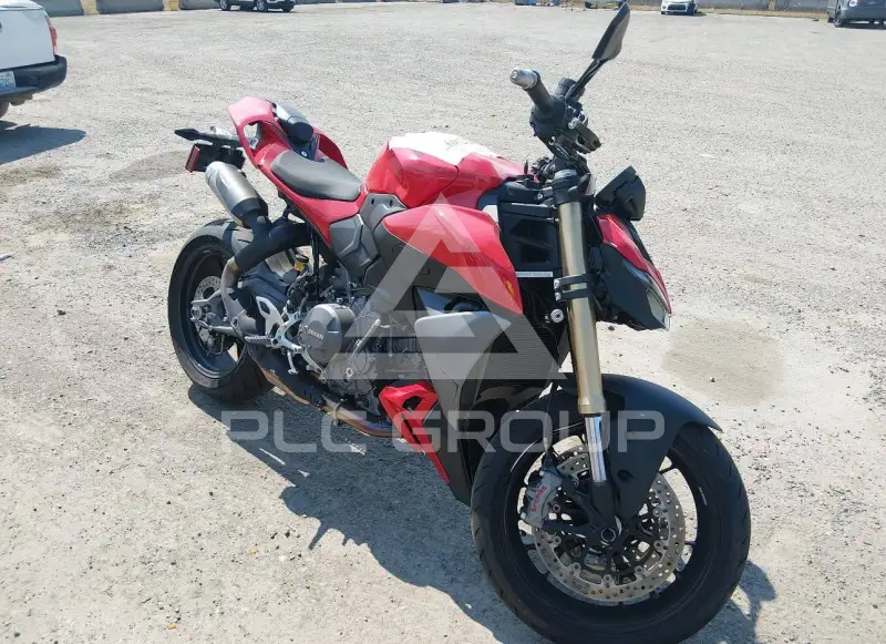 2026 Ducati STREETFIGHTER photo