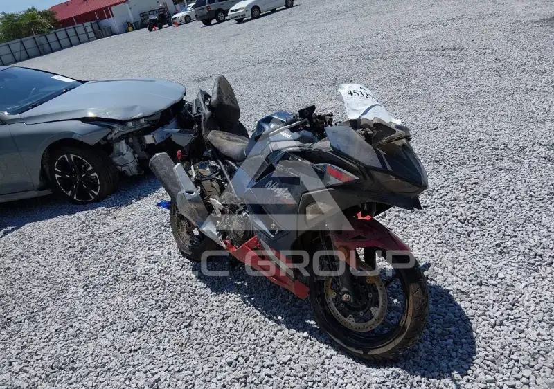 2026 Kawasaki EX500 фото