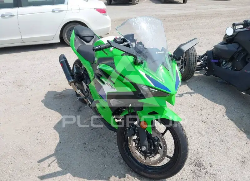 2026 Kawasaki EX500 фото