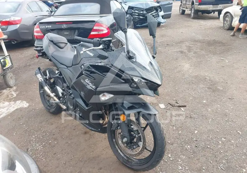 2026 Kawasaki EX500 фото