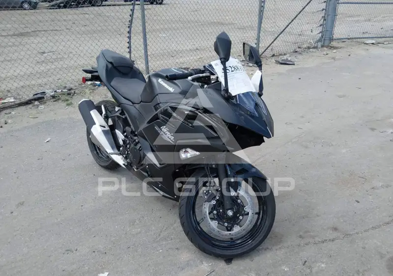 2026 Kawasaki EX500 фото