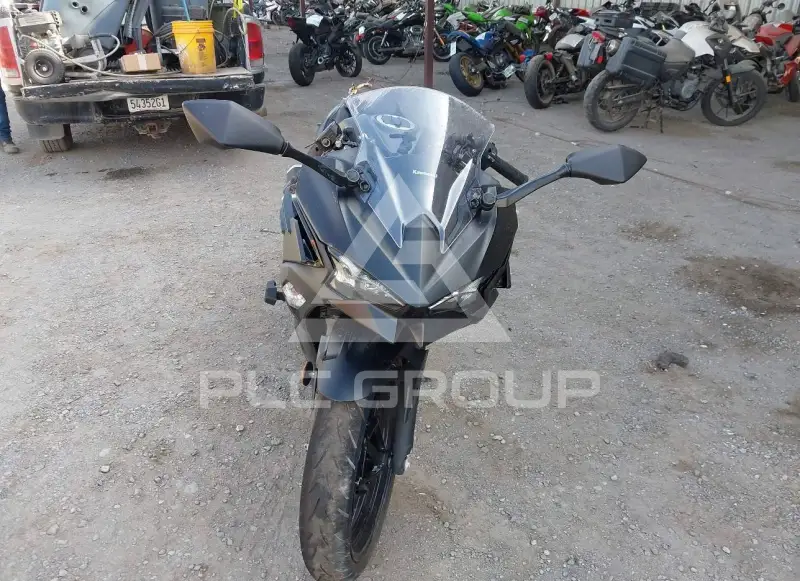 2026 Kawasaki EX500 фото