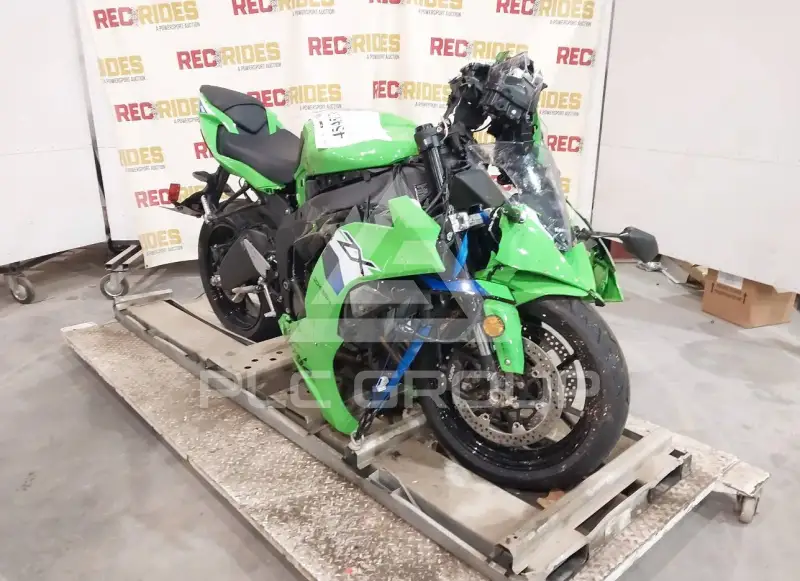 2026 Kawasaki ZX636 фото