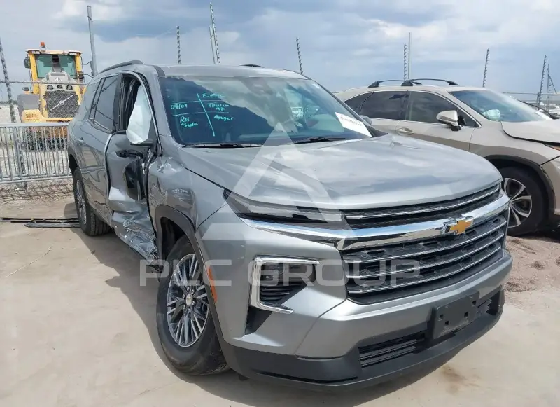 2026 Chevrolet TRAVERSE фото