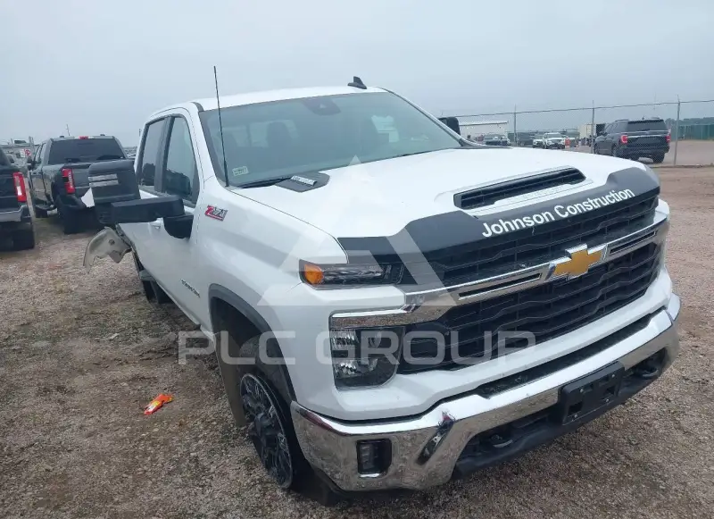 2026 Chevrolet Silverado фото