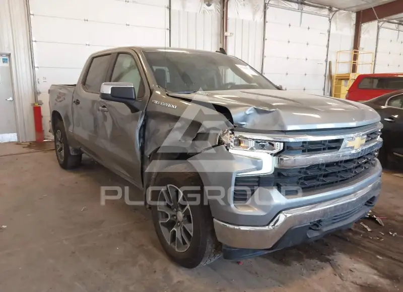 2026 Chevrolet Silverado photo