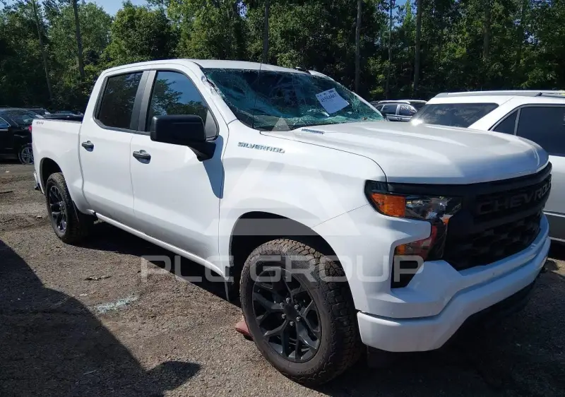 2026 Chevrolet Silverado фото