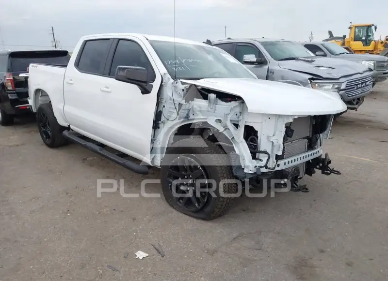2026 Chevrolet Silverado photo
