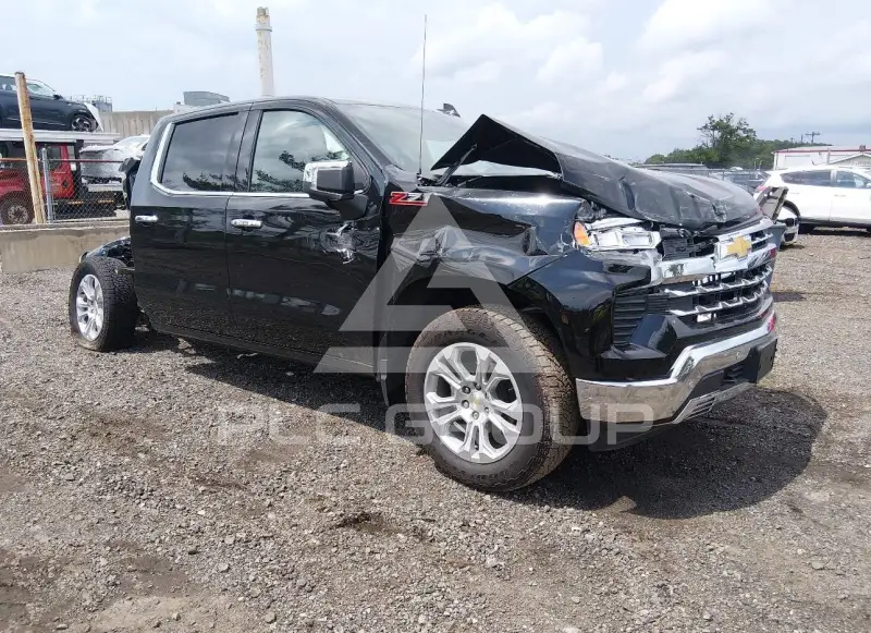 2026 Chevrolet Silverado photo