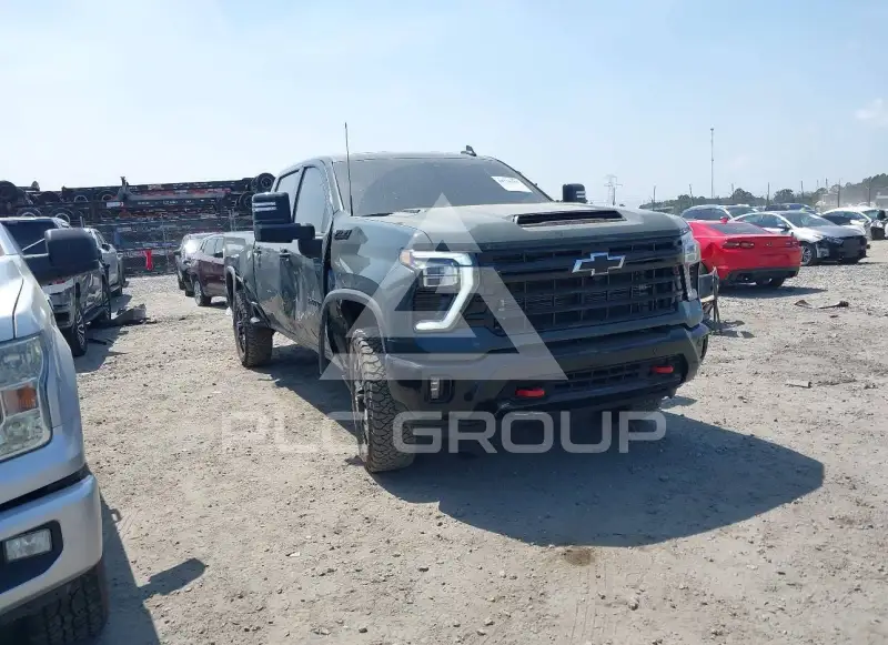 2026 Chevrolet Silverado фото