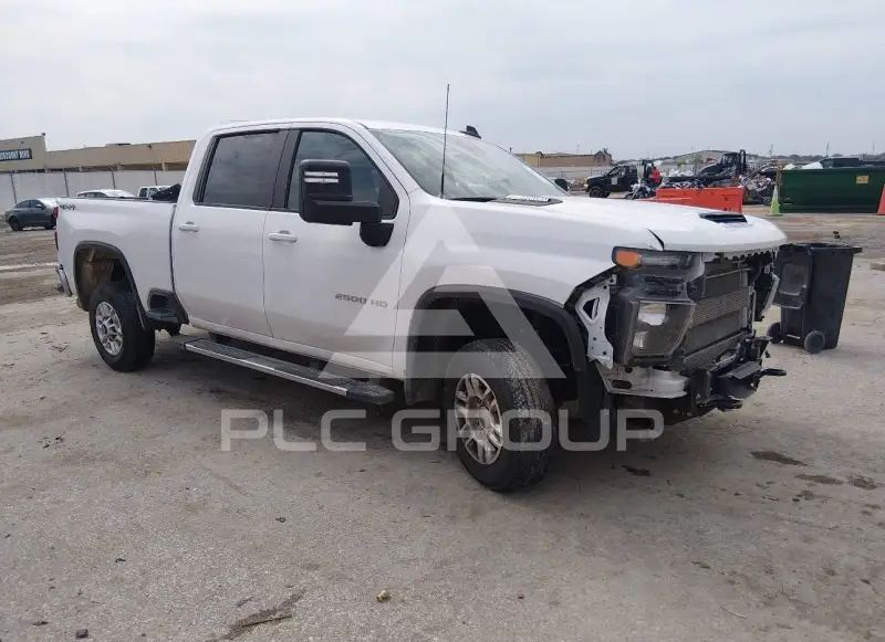 2026 Chevrolet Silverado photo
