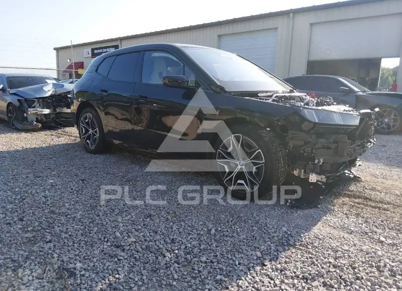 2026 BMW iX фото